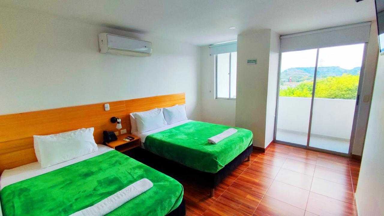 Hotel Berdez 네이바 외부 사진