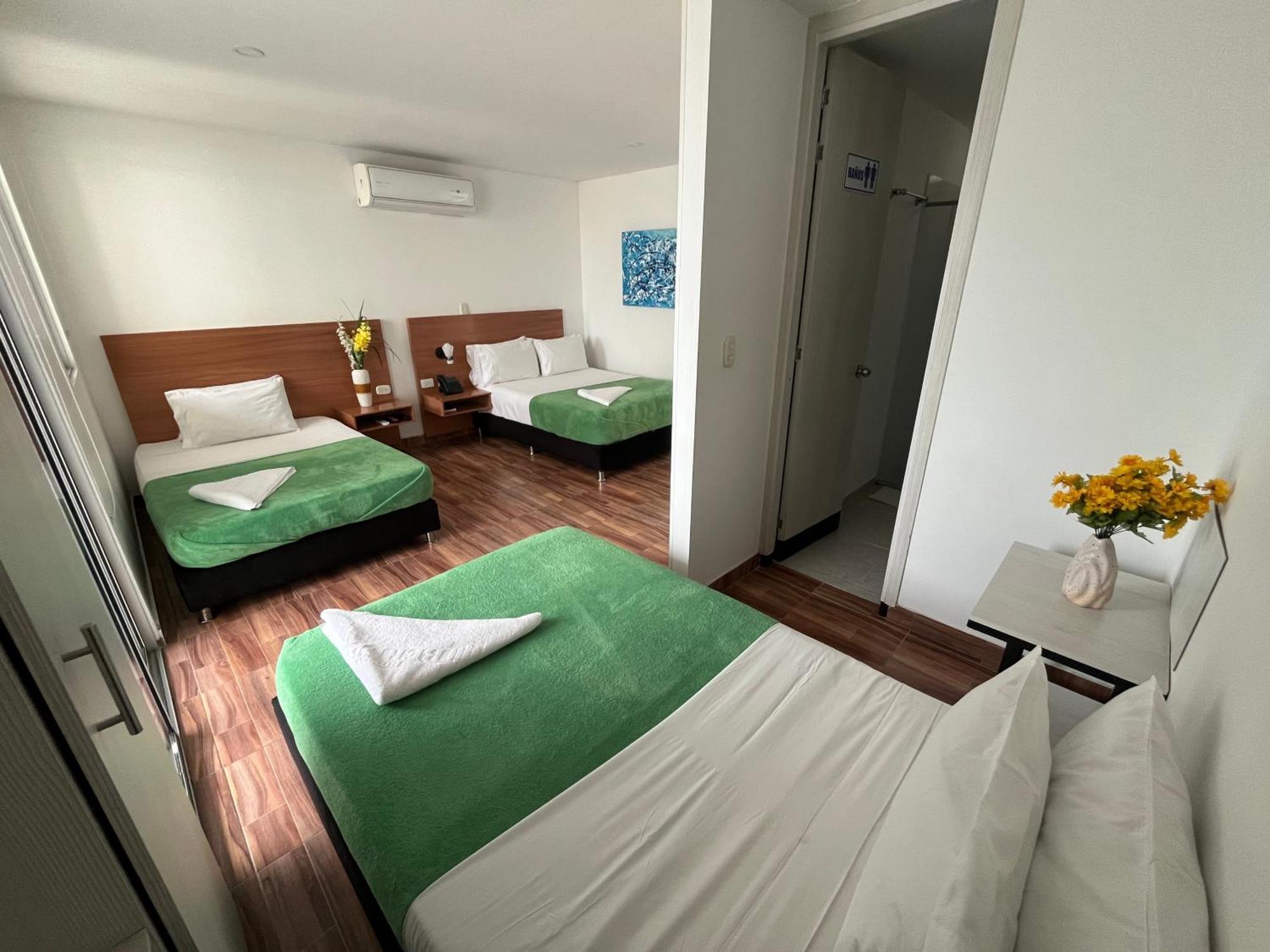 Hotel Berdez 네이바 외부 사진