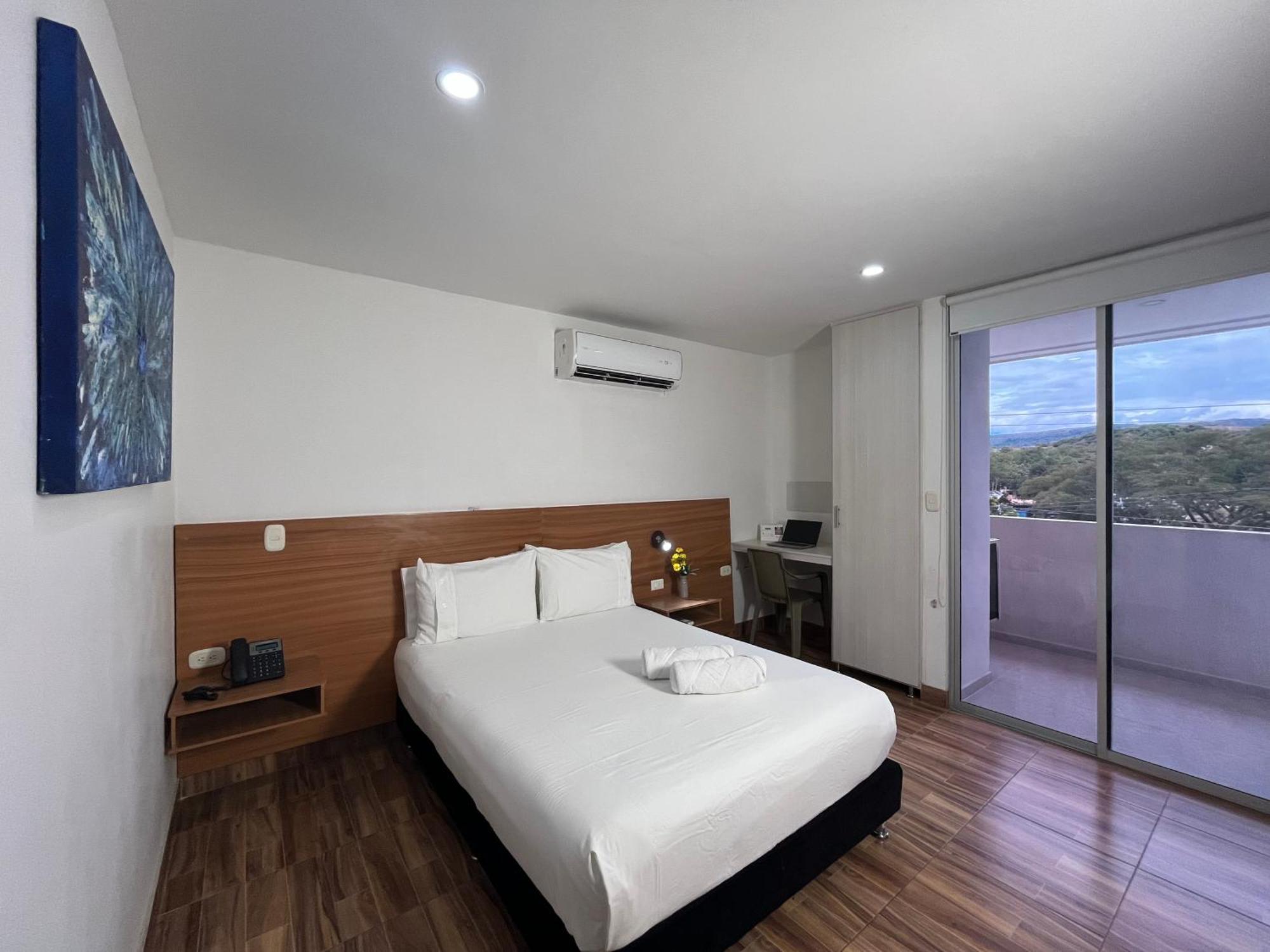 Hotel Berdez 네이바 외부 사진