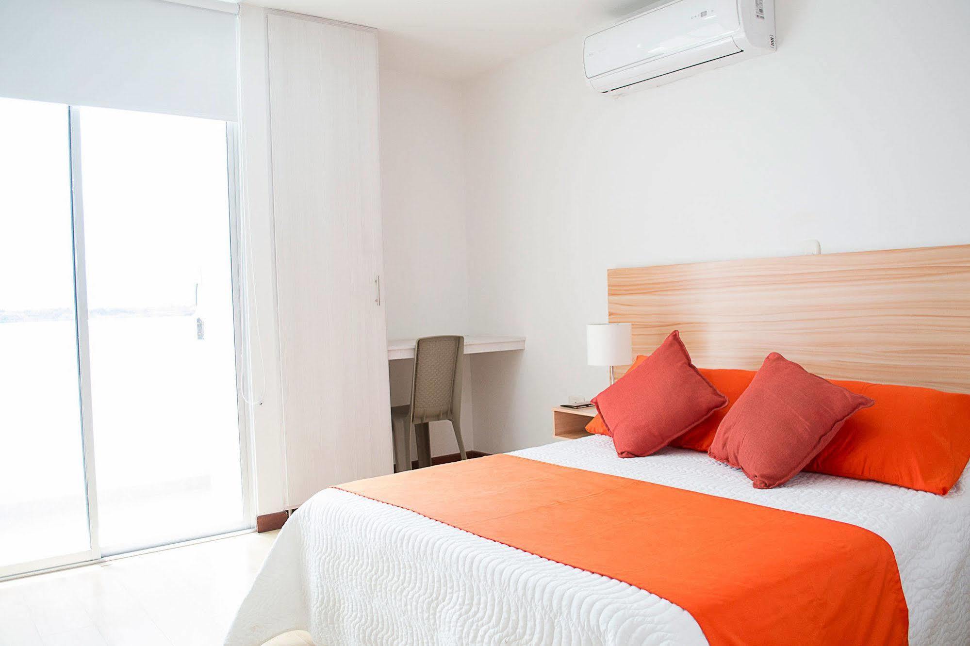 Hotel Berdez 네이바 외부 사진