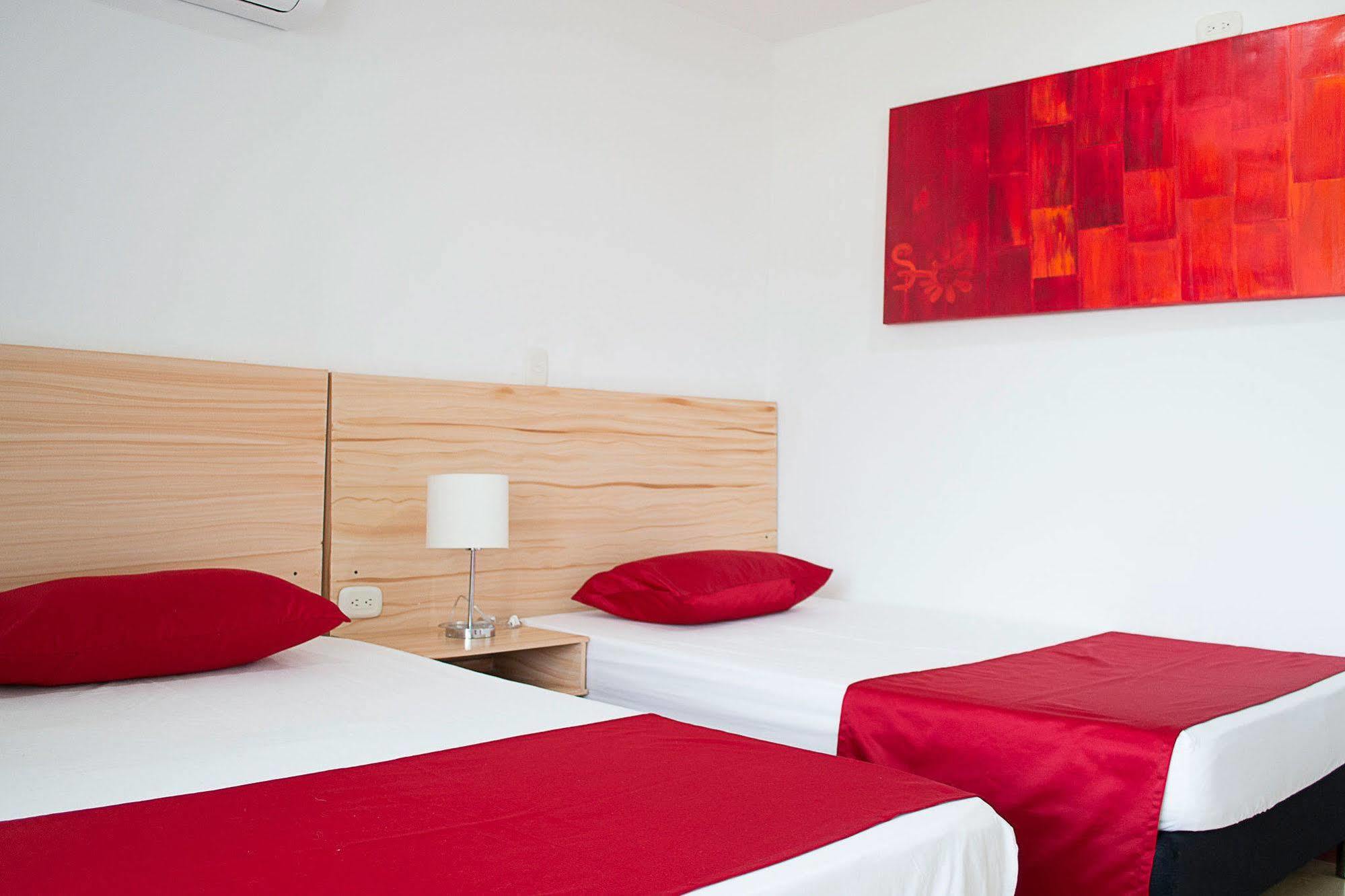 Hotel Berdez 네이바 외부 사진