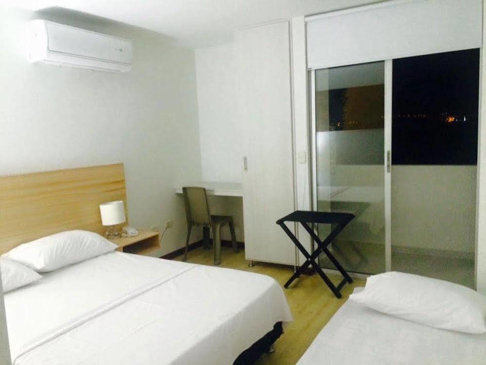 Hotel Berdez 네이바 외부 사진